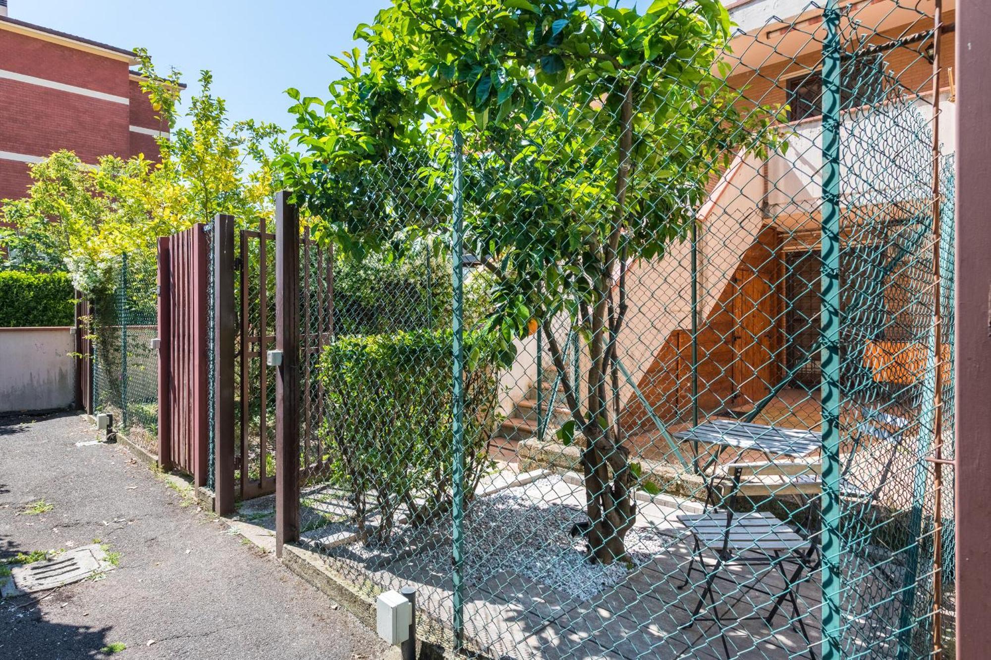 Travelershome Ciampino Suite Exteriér fotografie