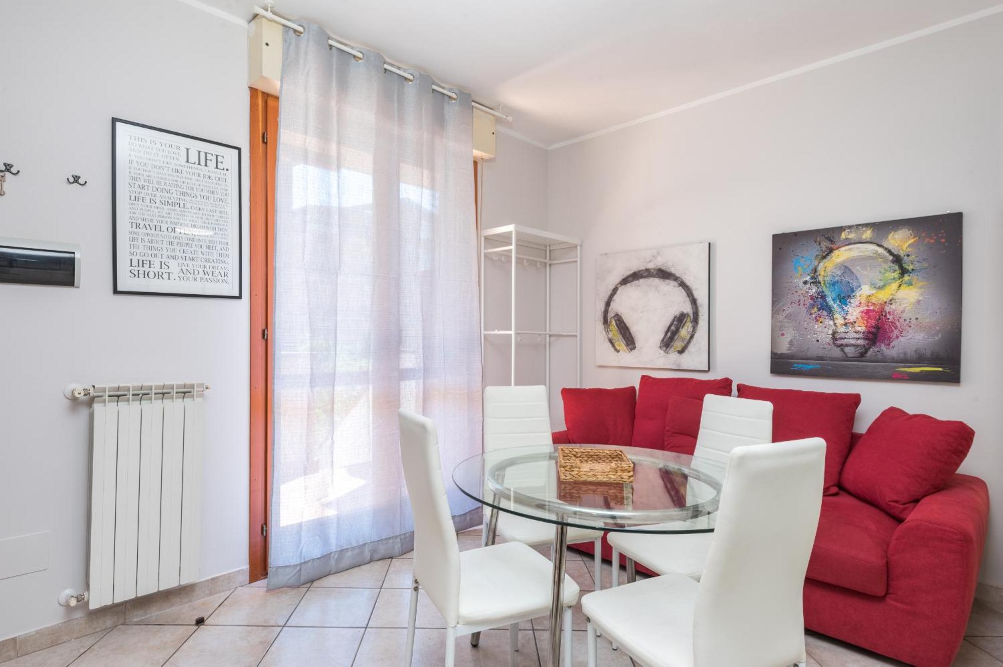 Travelershome Ciampino Suite Exteriér fotografie