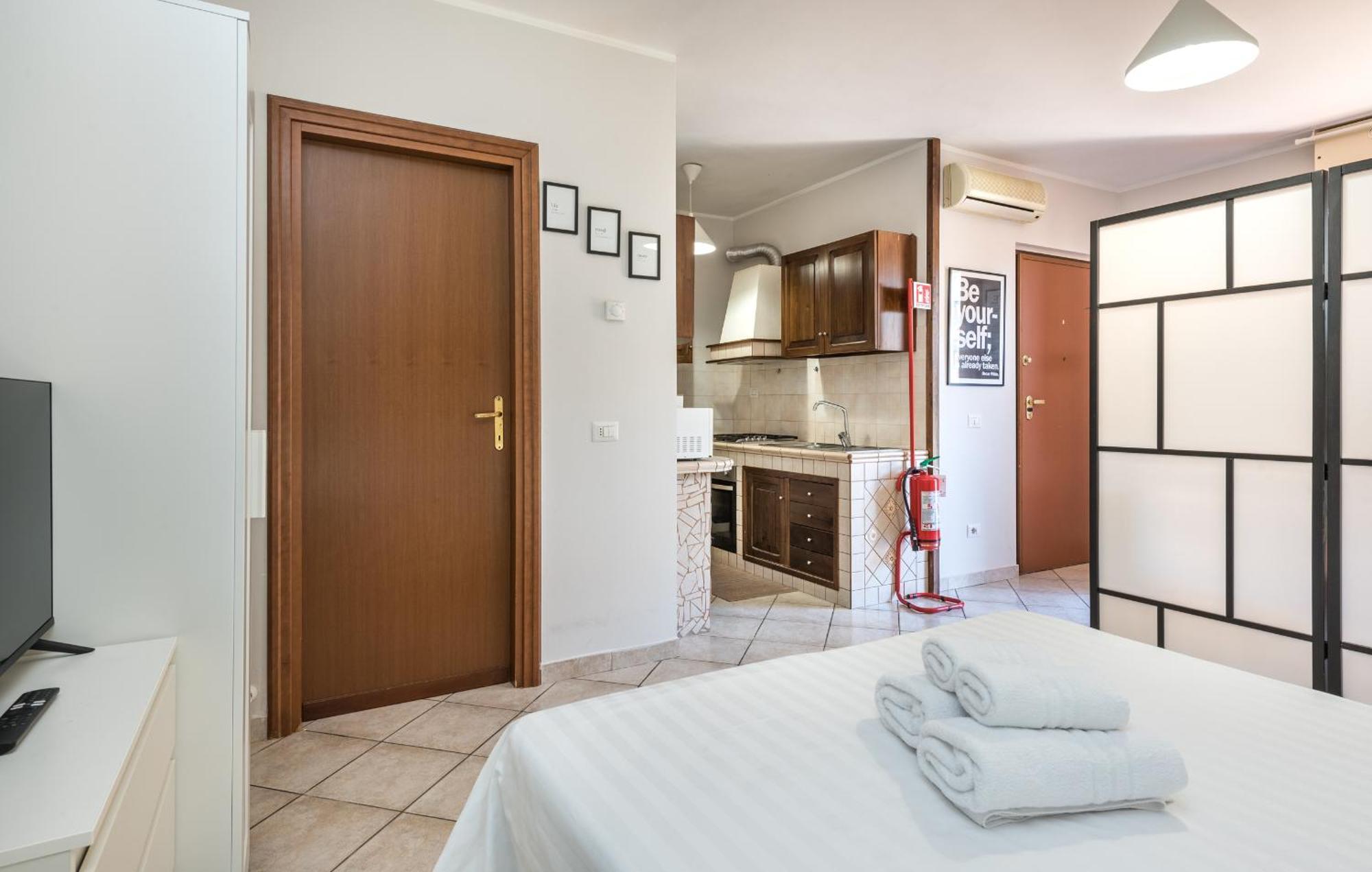 Travelershome Ciampino Suite Exteriér fotografie