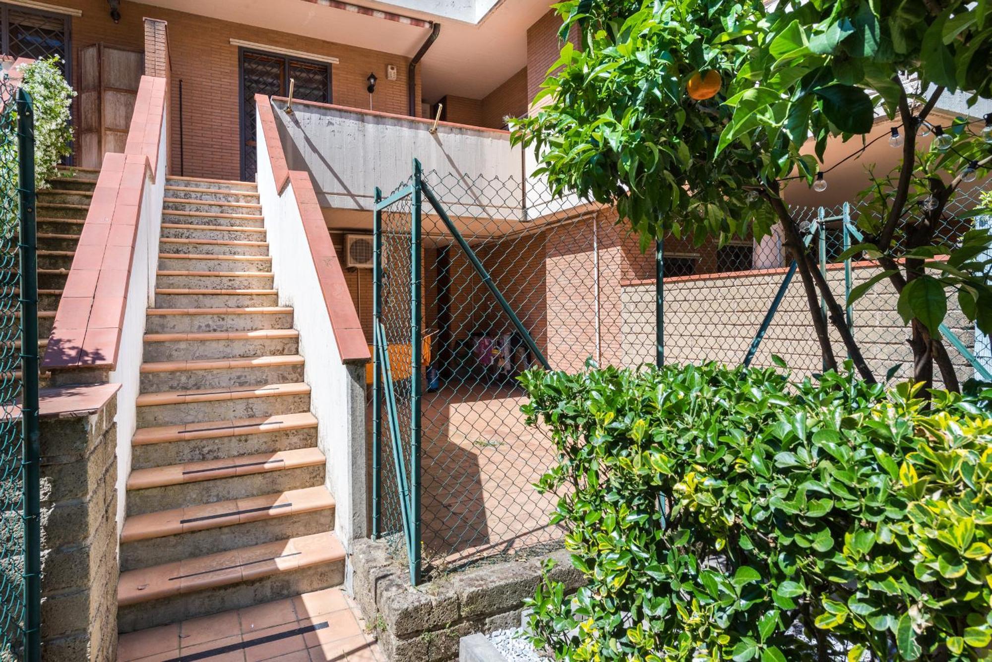 Travelershome Ciampino Suite Exteriér fotografie